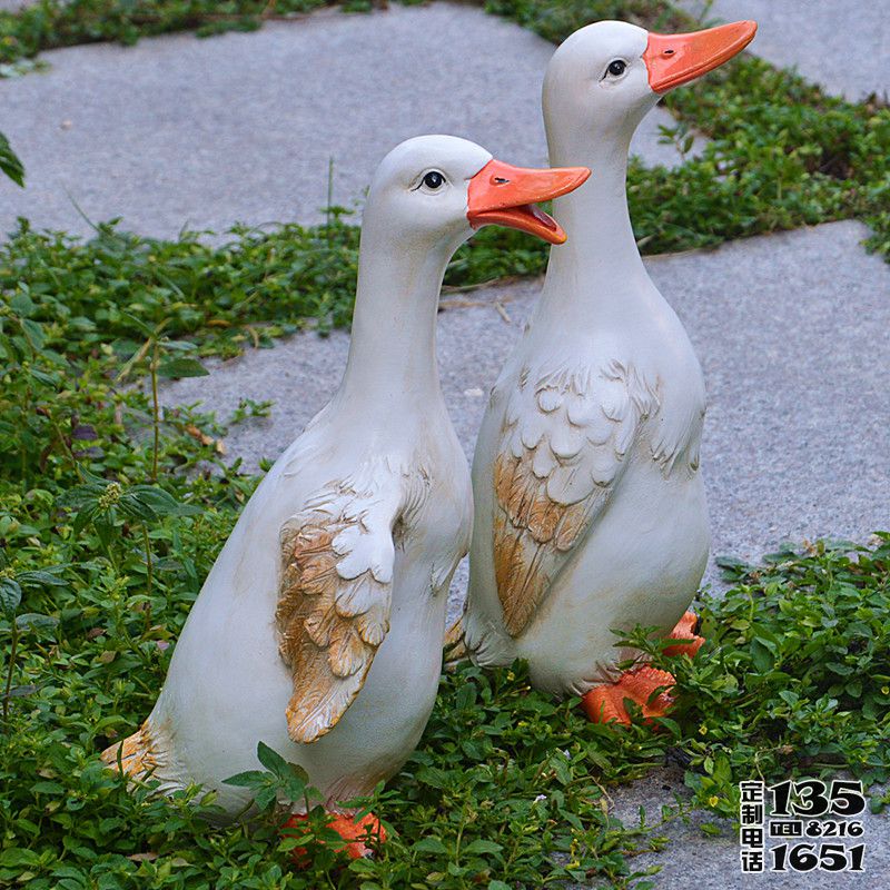 公園景區玻璃鋼仿真動物鴨子雕塑